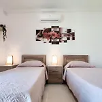 Apartament Lorenza Letting Two