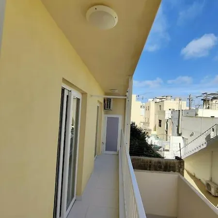 Apartment Lorenza Letting Two *