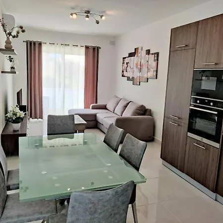 Lorenza Letting Two Apartment Marsaxlokk