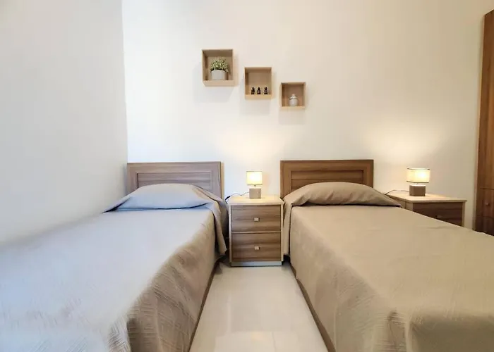 Lorenza Letting Two * Marsaxlokk